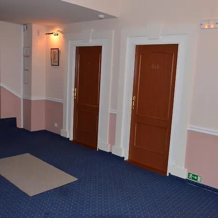 Hotel Eurohotel 3*